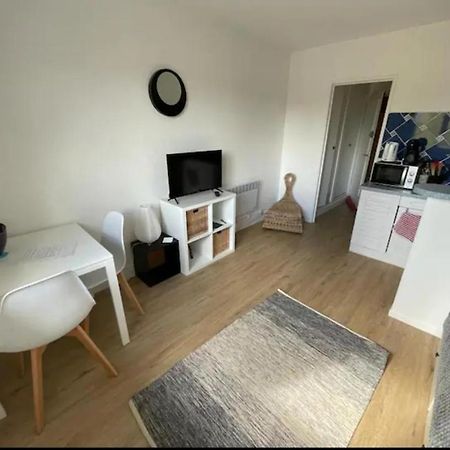 Studio sur la côte fleurie à houlgate. Apartamento Exterior foto